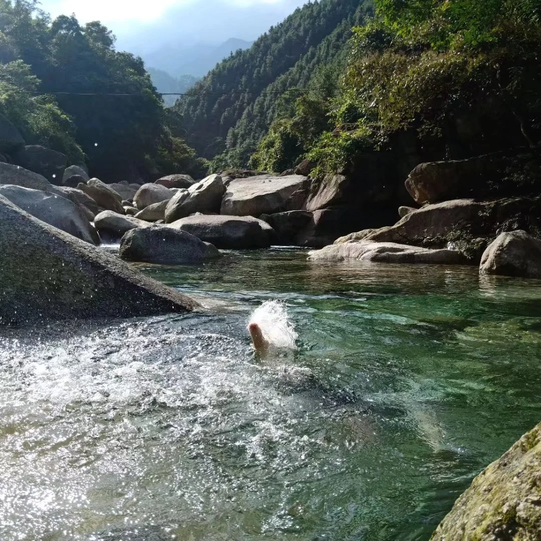 香粉乡“果冻水”封神了！美到想私藏！