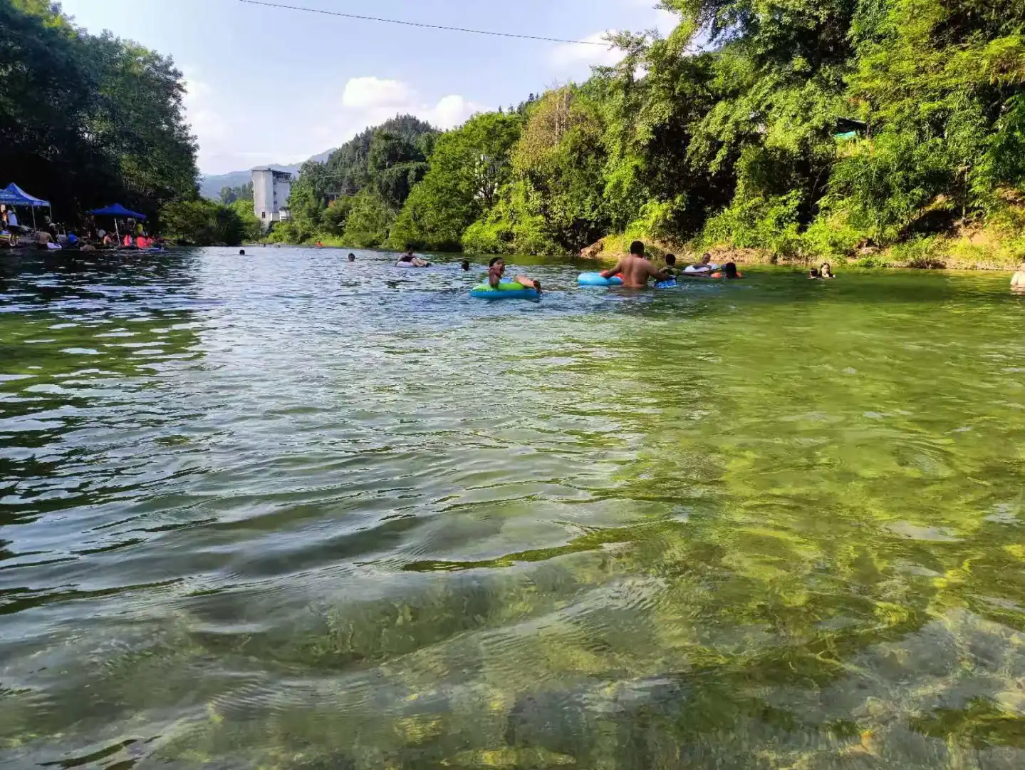 香粉乡“果冻水”封神了！美到想私藏！