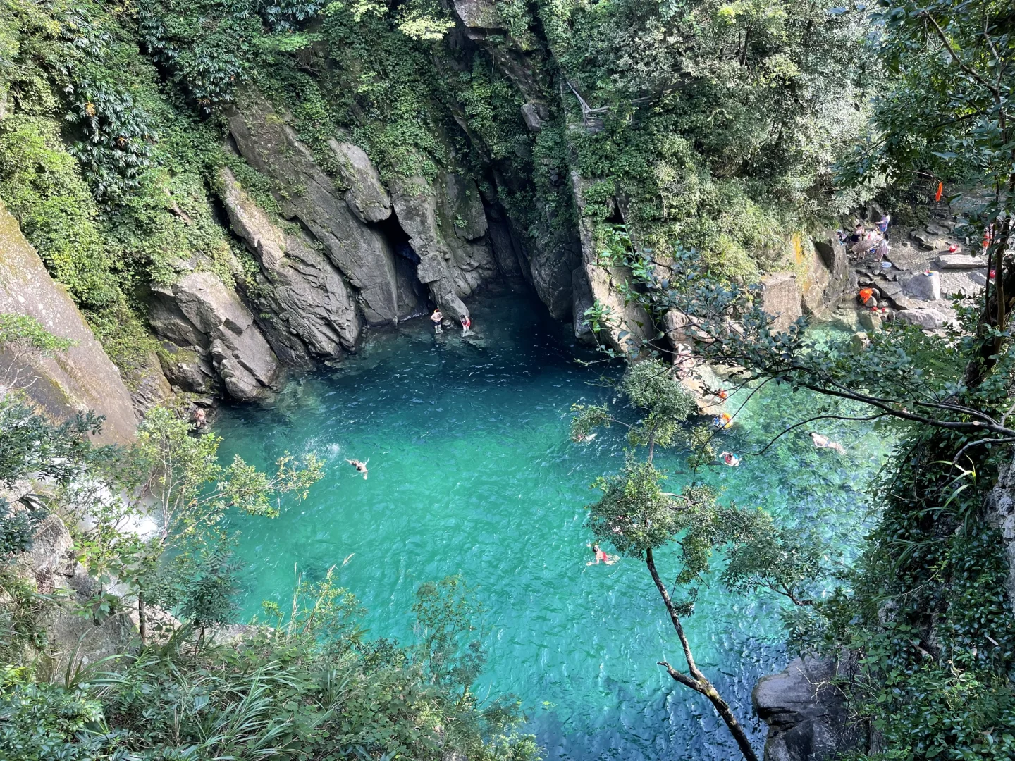 香粉乡“果冻水”封神了！美到想私藏！