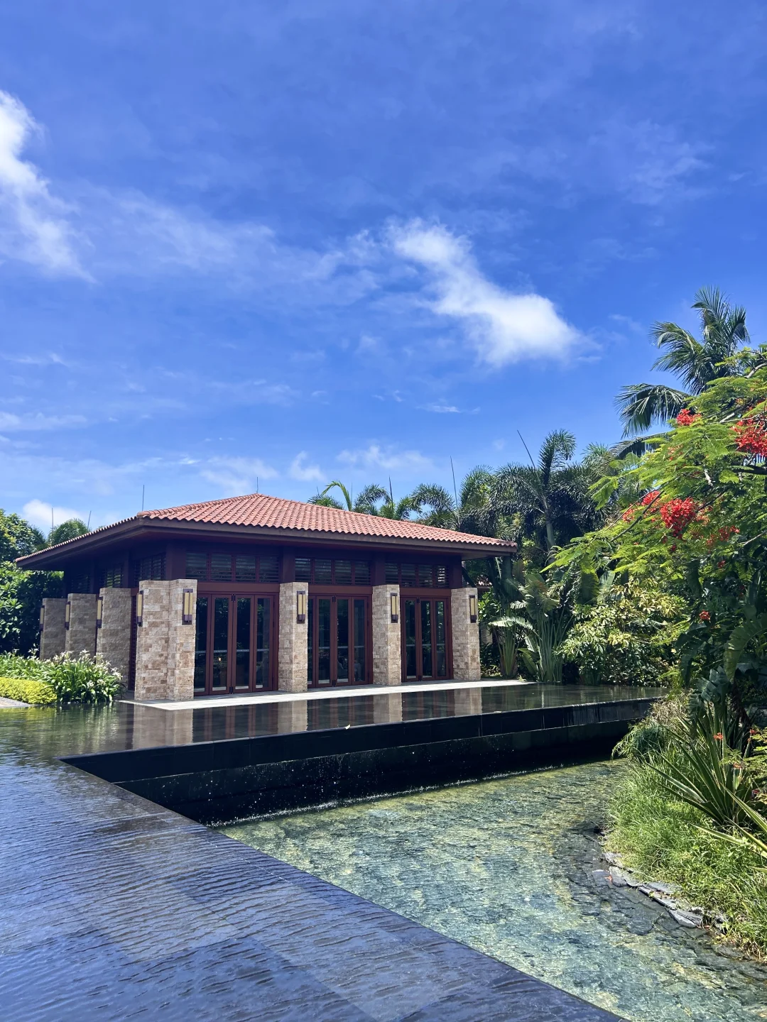 暑假的万宁才真正的人间理想🏖️🌊