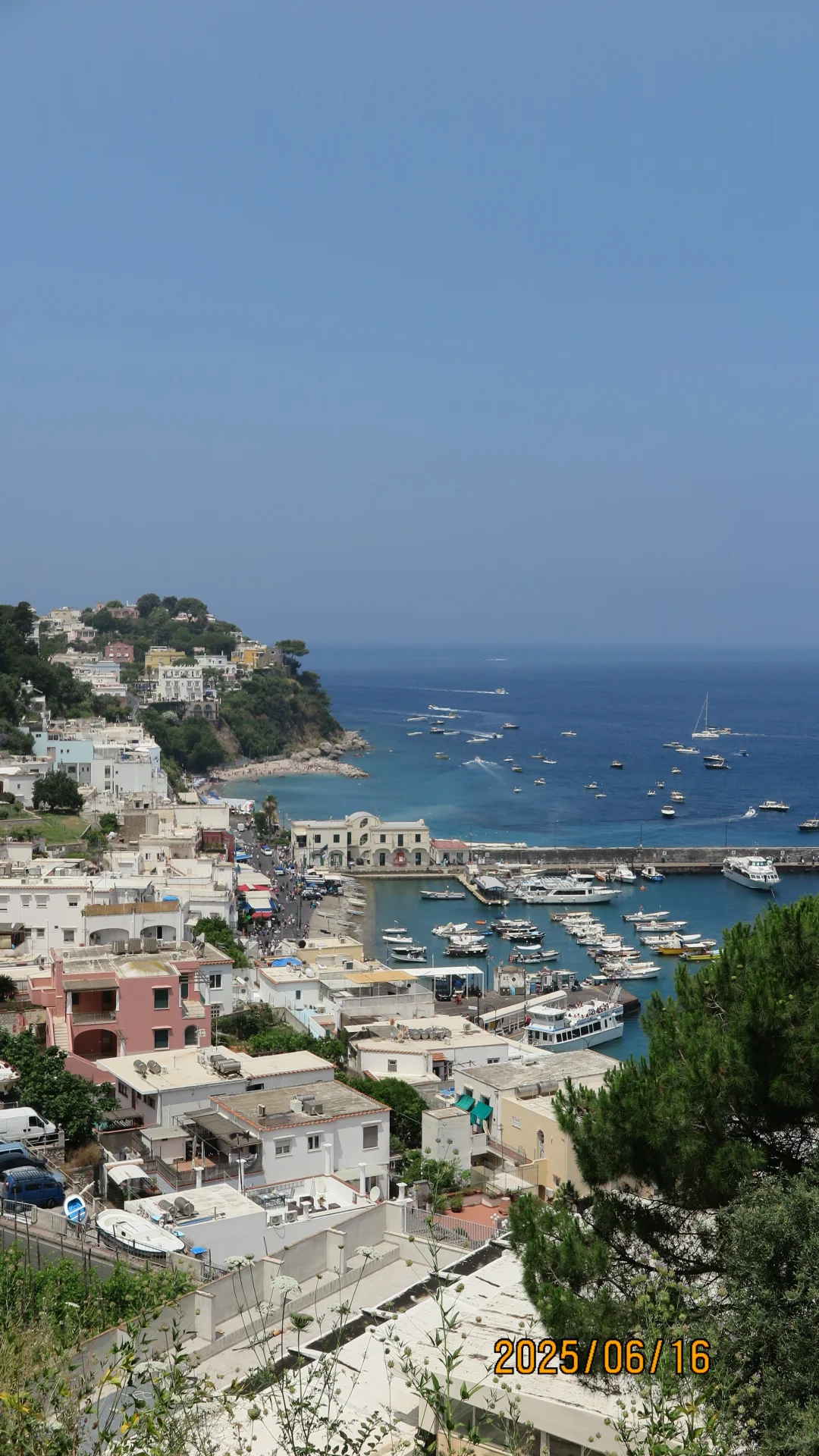 去玩七天 被意大利抢j了…