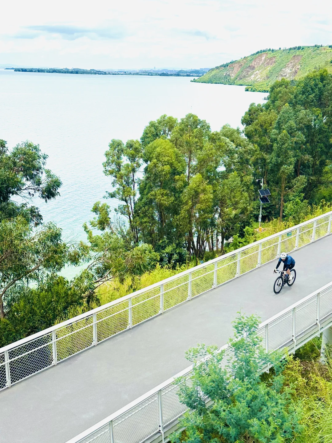 给昆明多留一天简直惊为天人！攻略丝滑哭了