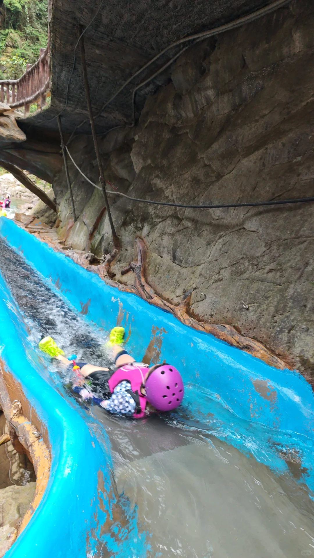 夏日必玩！清远玄真溪降+漂流全攻略