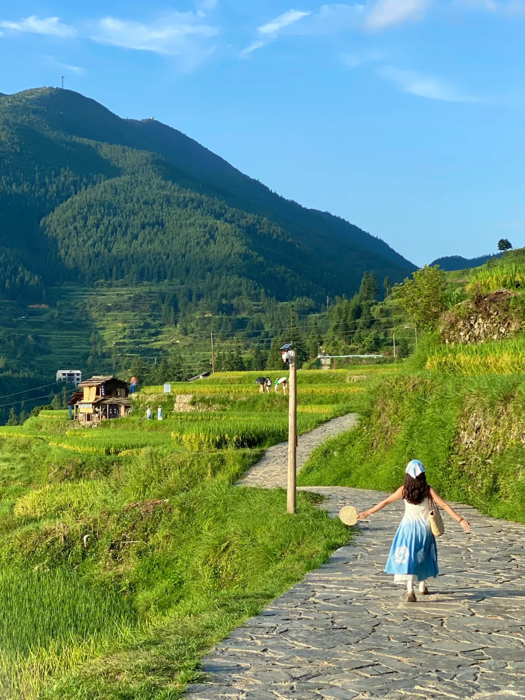 高铁直达！好像千与千寻的古村落😭Live图！！