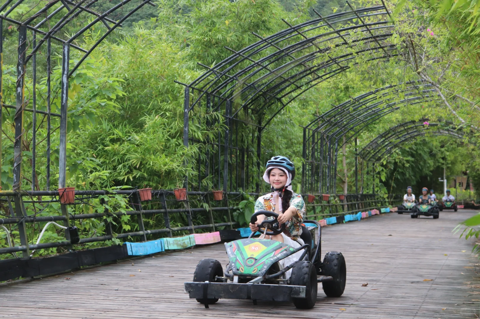 清凉海岛怎么玩？保亭超绝热带雨林了解一下！