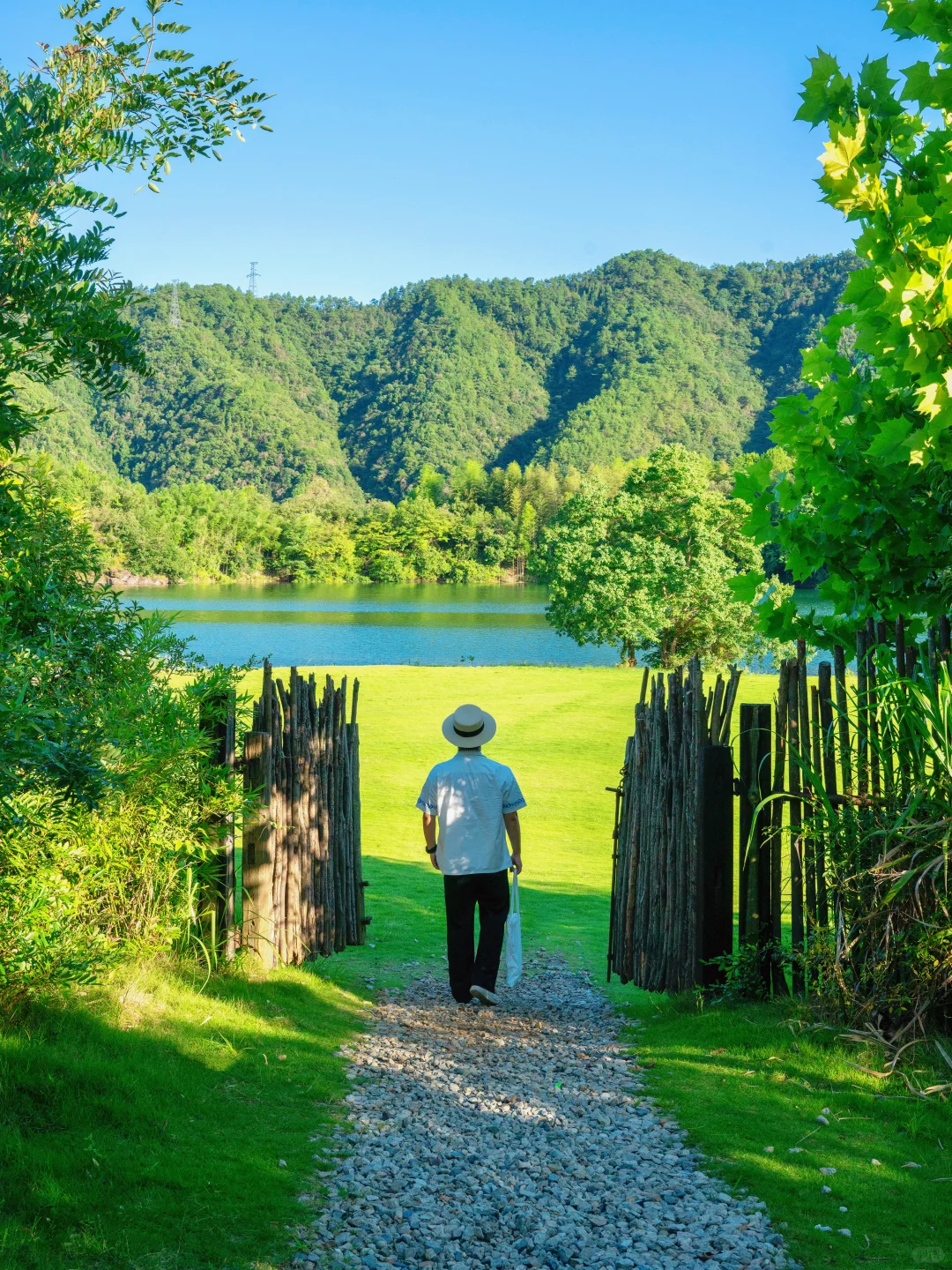 以为西湖已经够美了，直到我去了千岛湖…