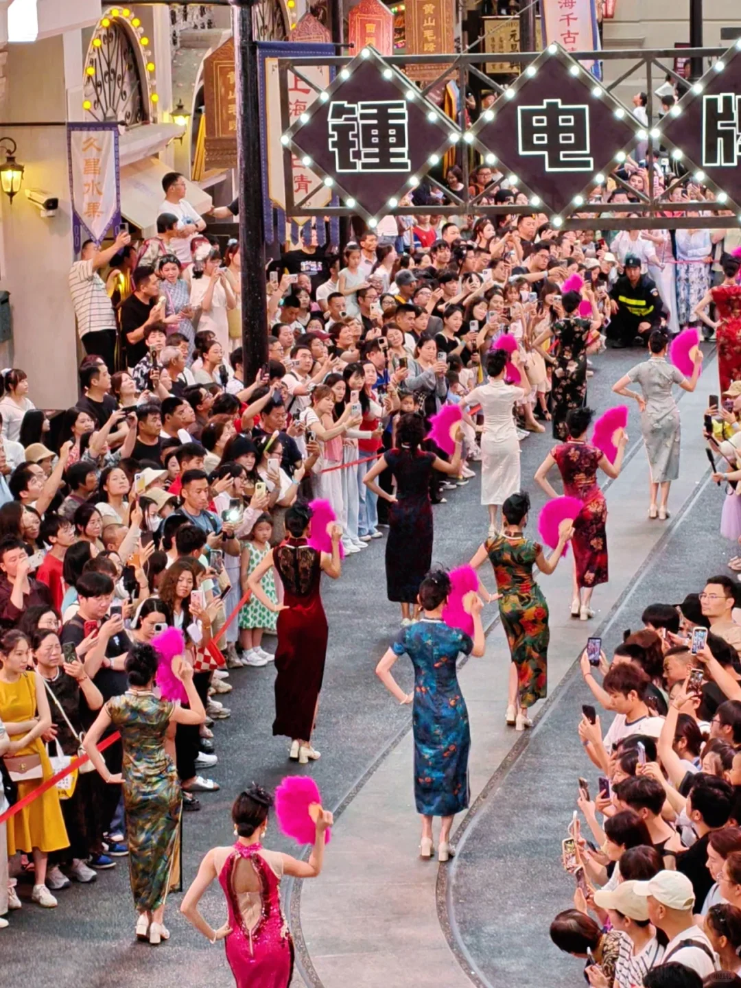 我真的很少用“震撼”来形容一个景区