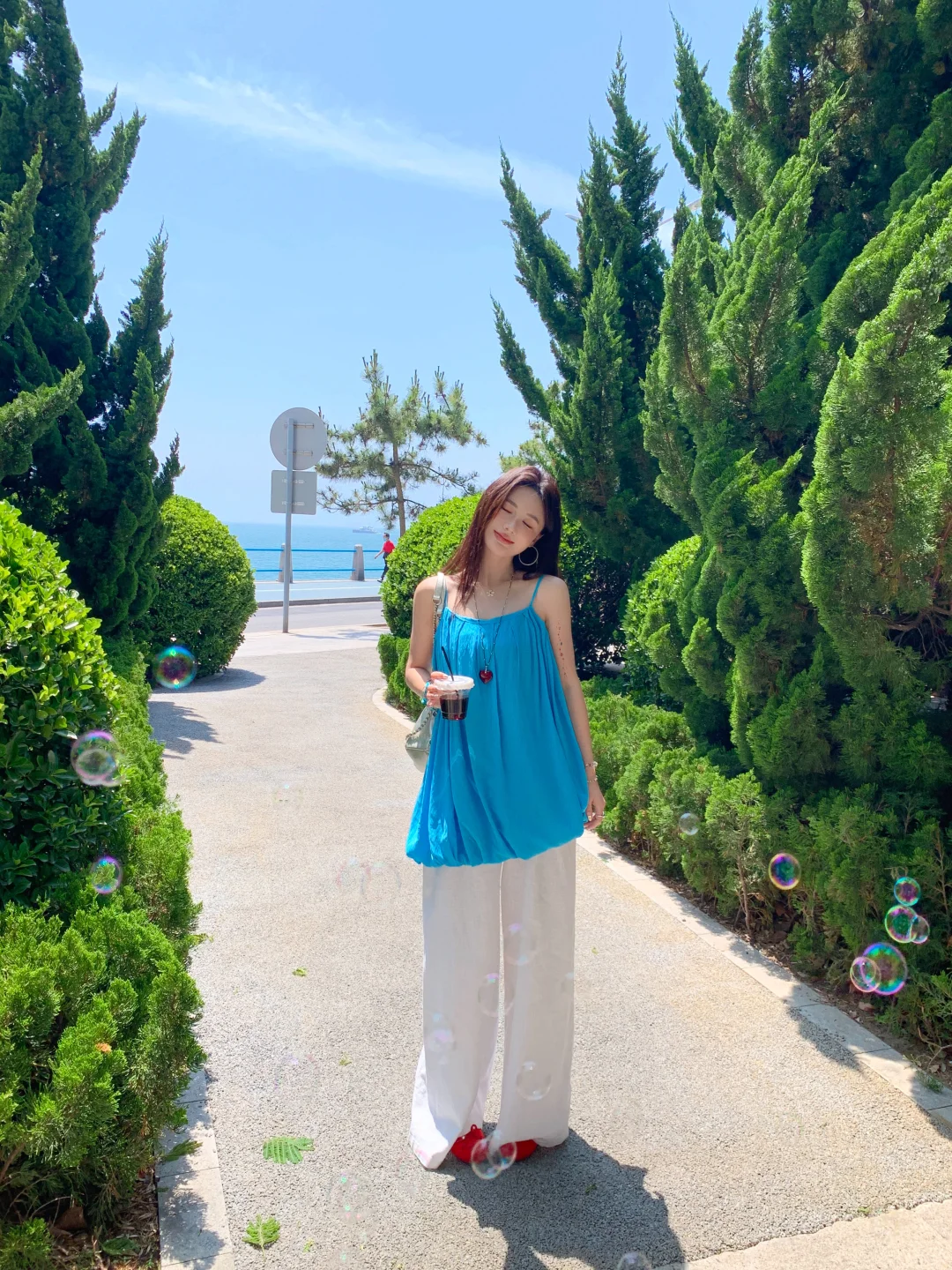 青岛的海边真是美疯了！🫧 ꕀ🌊