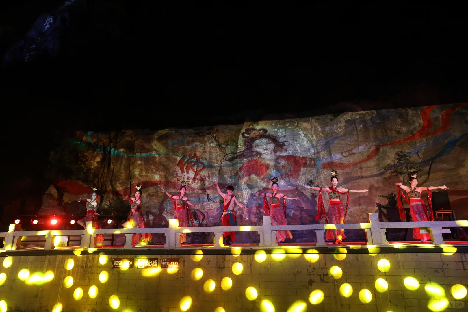 响堂山石窟，一座被低估的皇家石窟，我来了