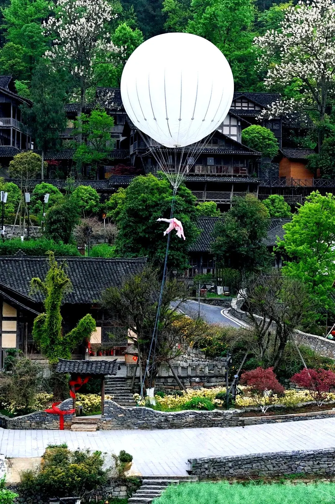 高铁直达！这片被严重低估的贵州仙境😭