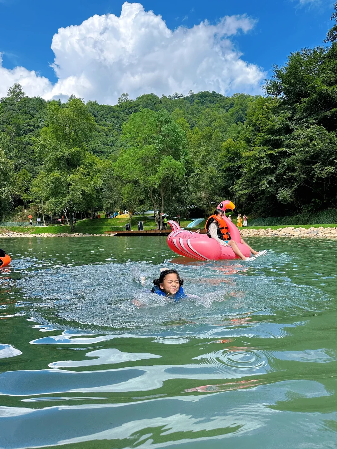 就在杭州❗️超清澈可溯溪的漂流玩水地