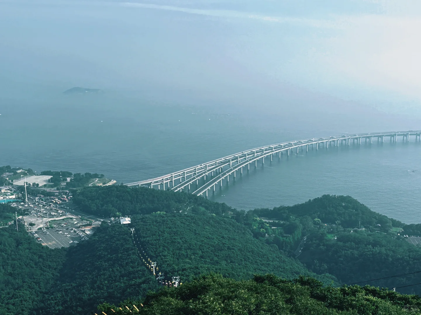 没四千万不要和父母一起出去旅游