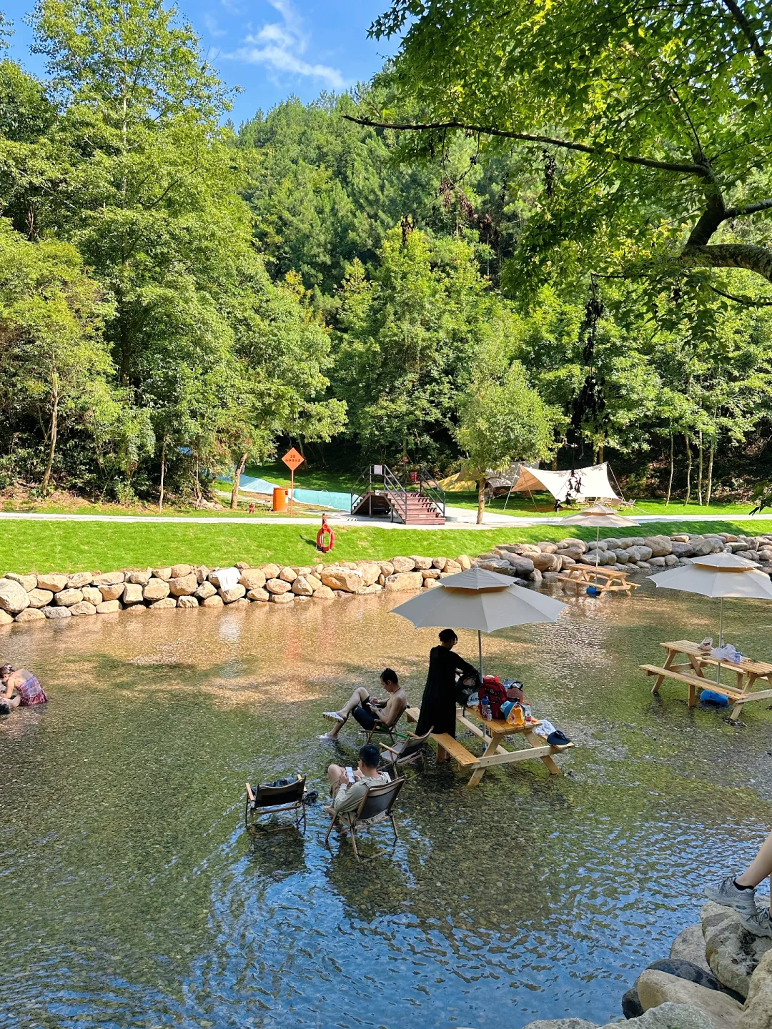 就在杭州❗️超清澈可溯溪的漂流玩水地