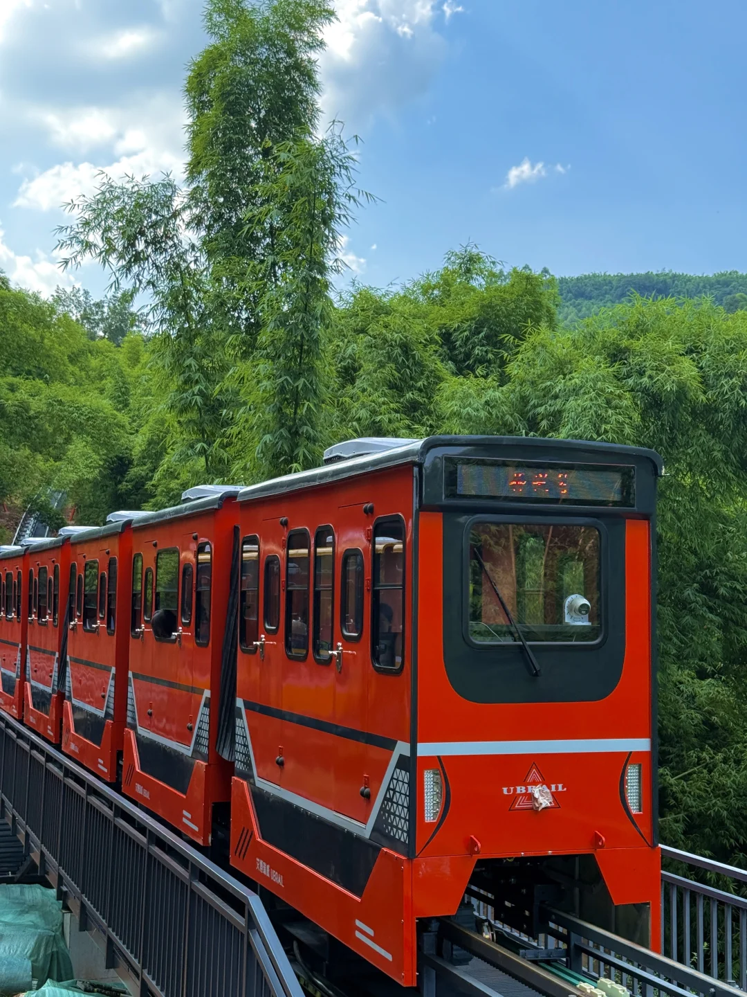 成都周边快乐玩水地！去过一个多巴胺的夏天！