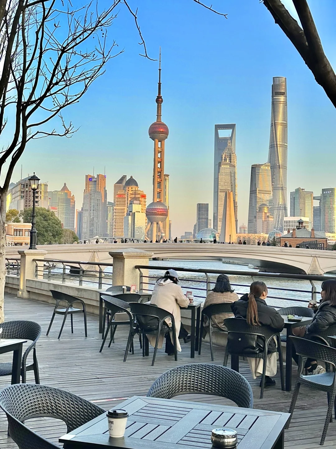 上海最好的地方都是免费的。。。。。