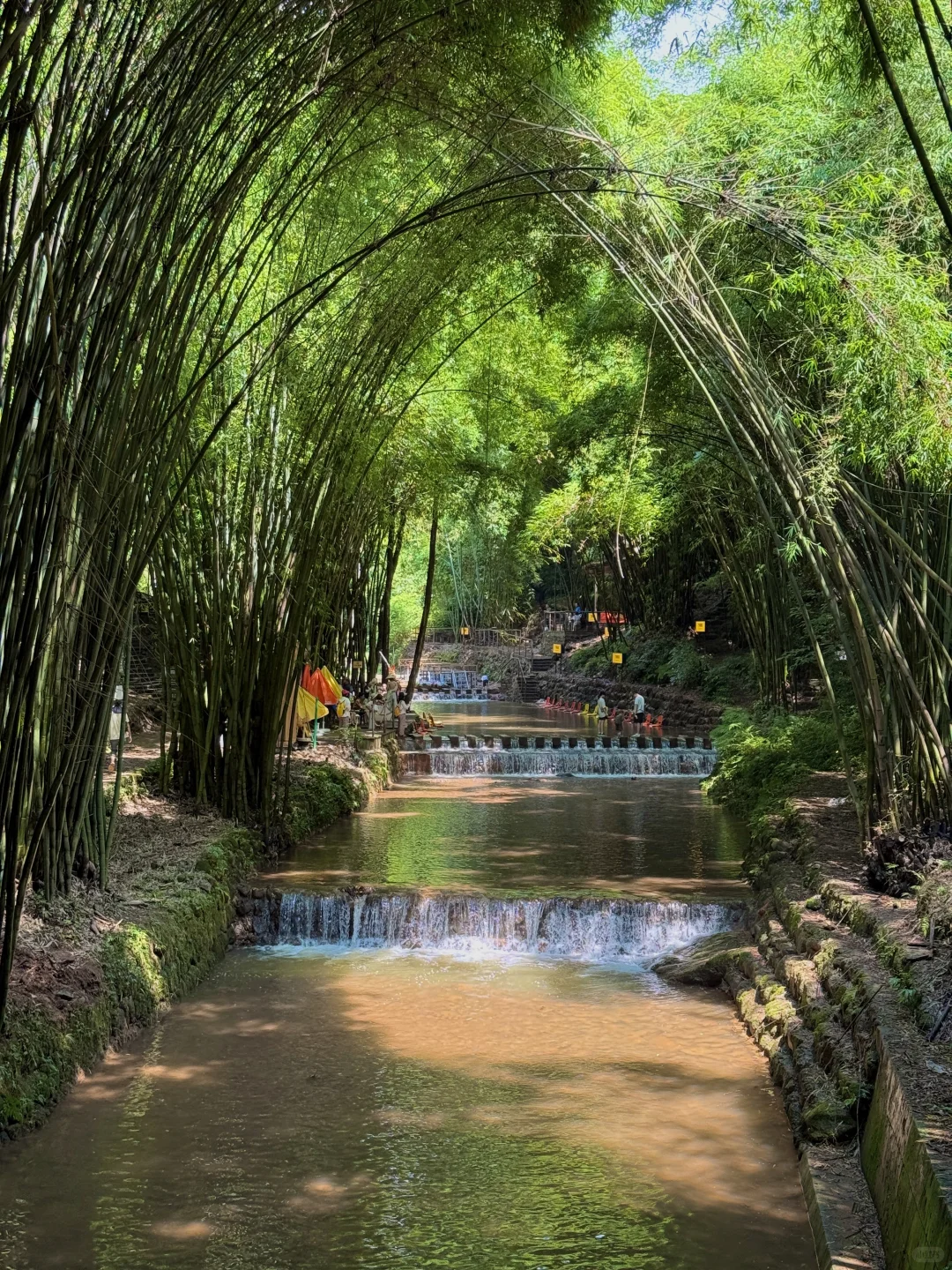 成都周边快乐玩水地！去过一个多巴胺的夏天！