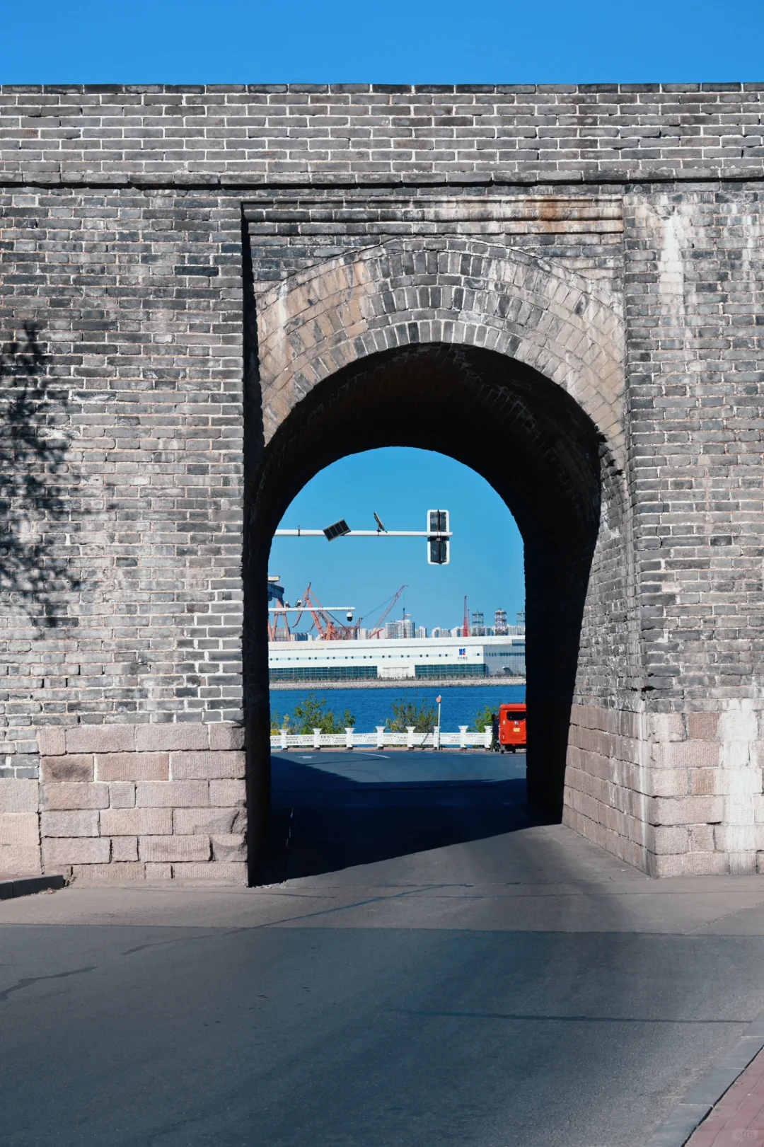 长城的尽头是….