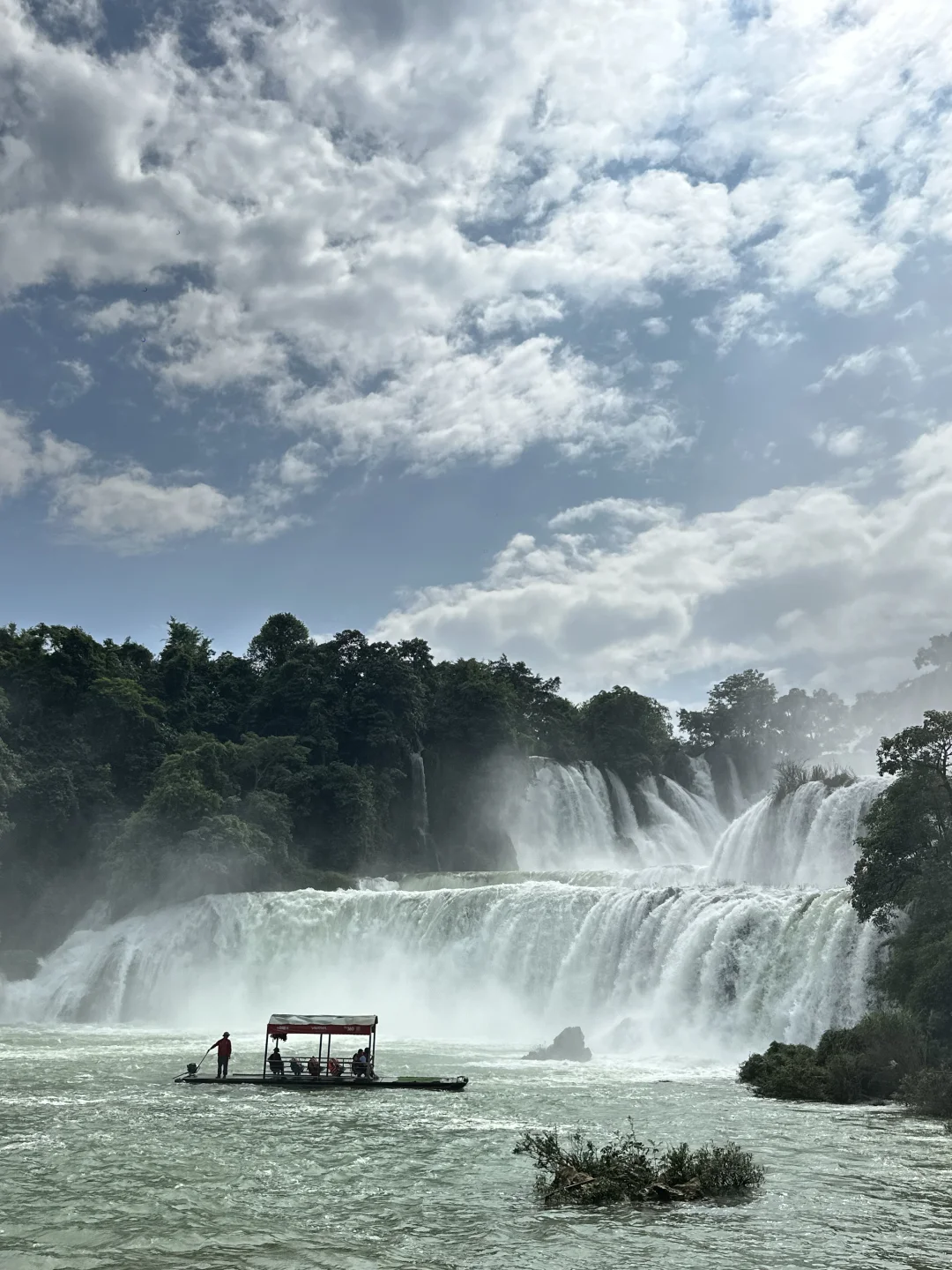 7.12广西崇左德天跨国瀑布实况！真的很壮观！