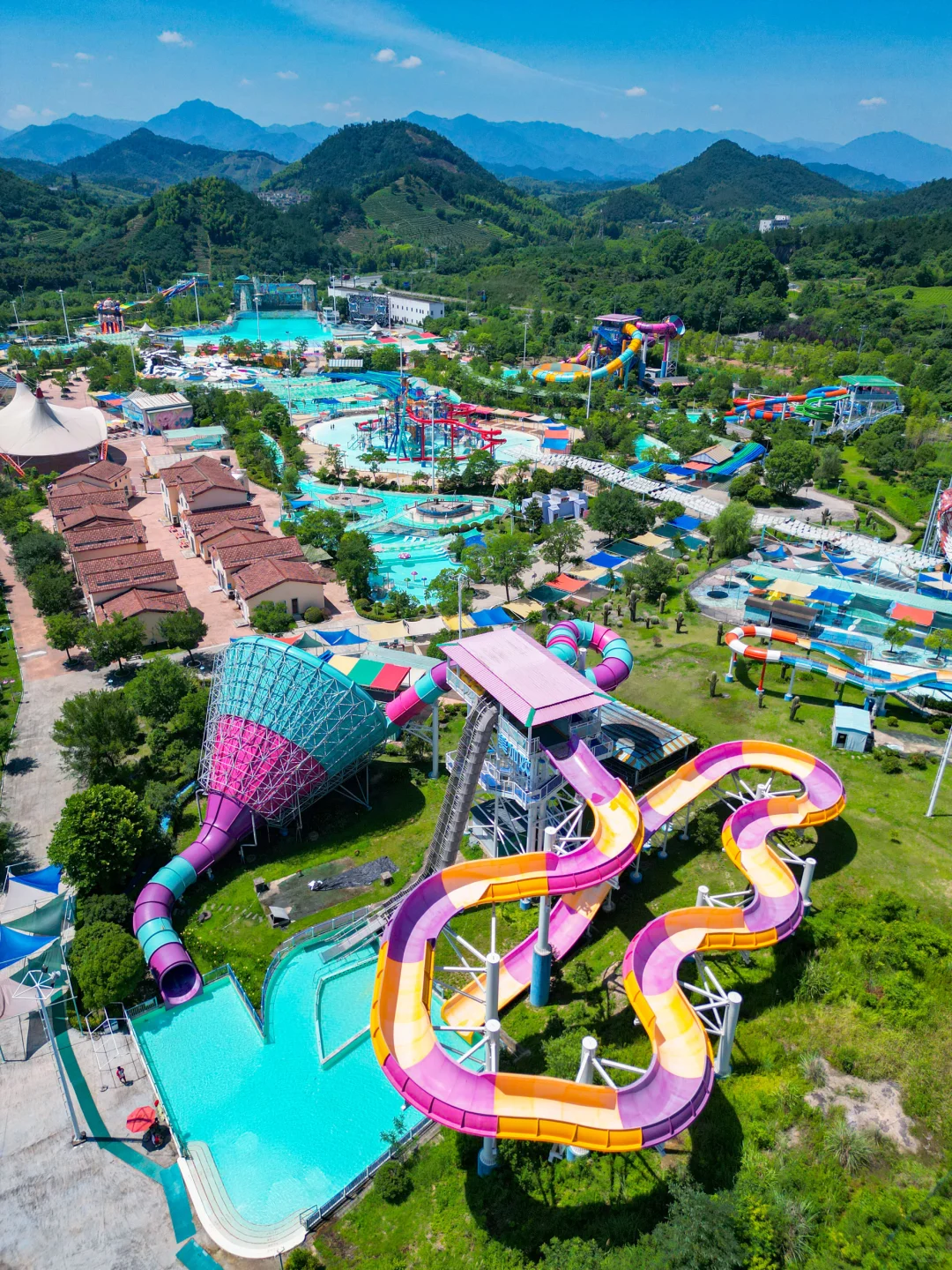 以为迪士尼够好玩了，直到我来到了这里‼️