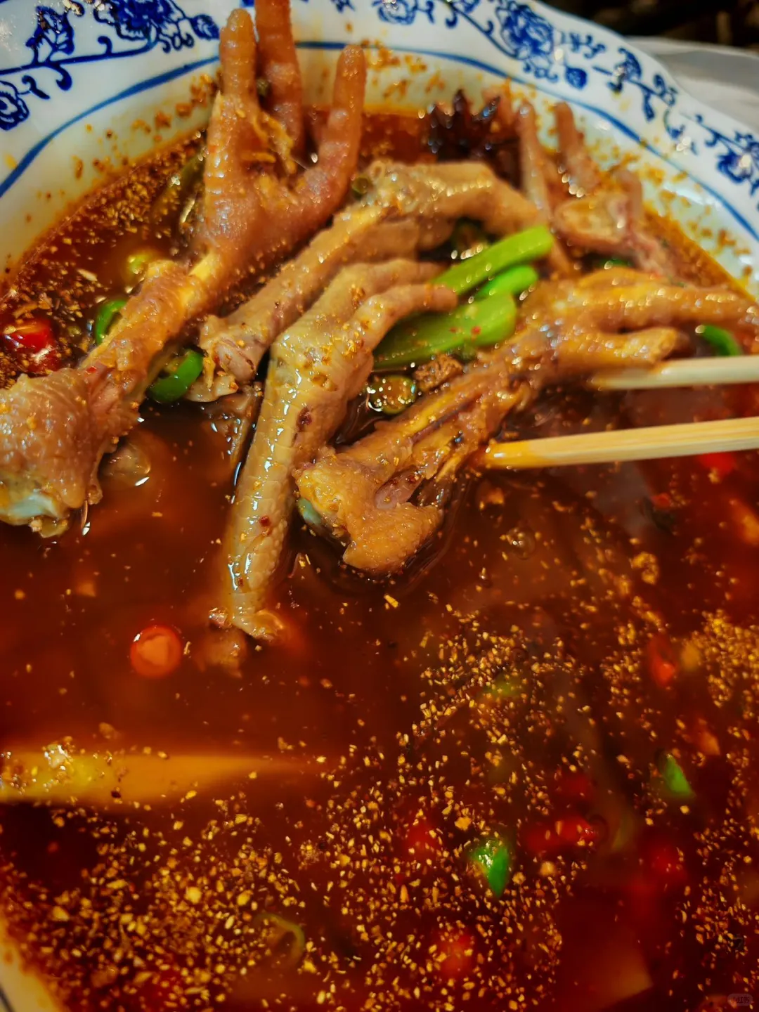 峨眉山这边的川菜馆 太治愈我这叼嘴了～