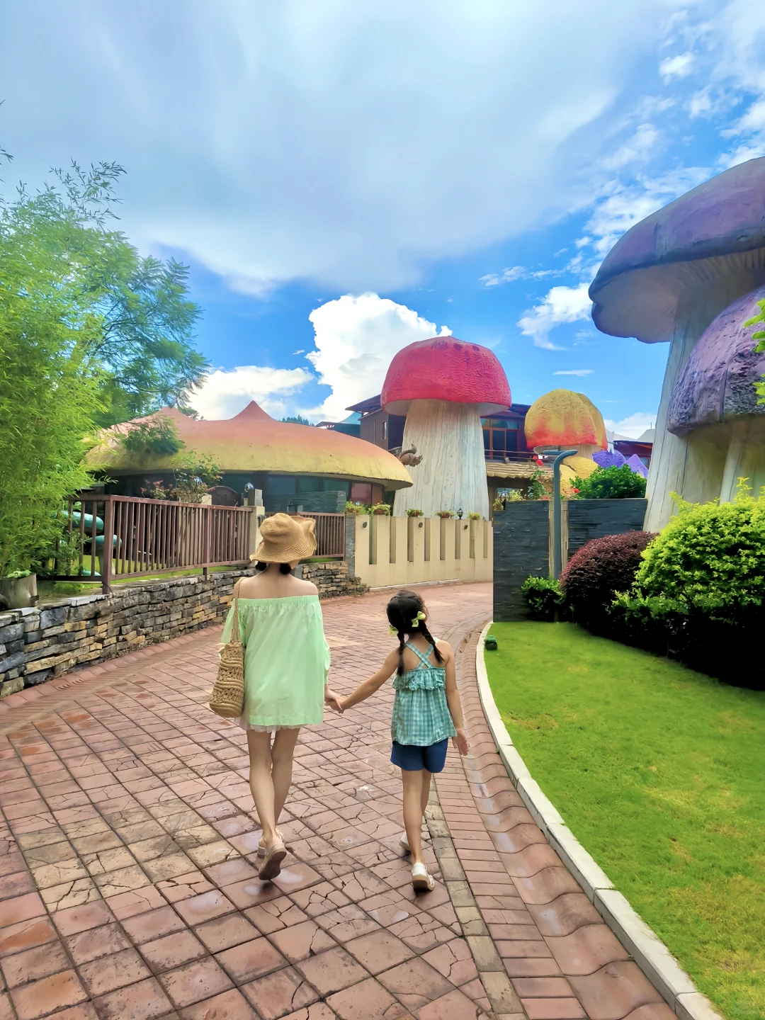 本以为桂林很适合遛娃了，直到去了贵州🤩