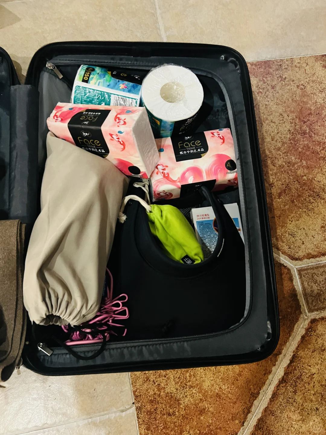 一家三口南京自驾新疆，你们关心花费来啦