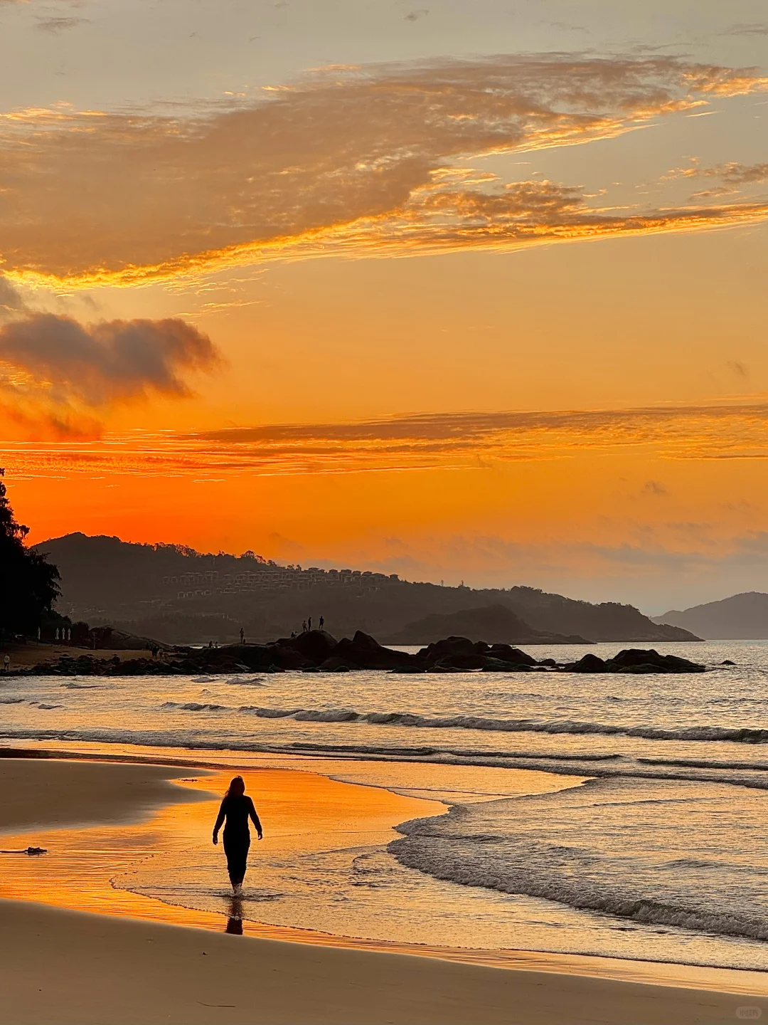 马上要离开万宁了,哭着发出18张live图😭