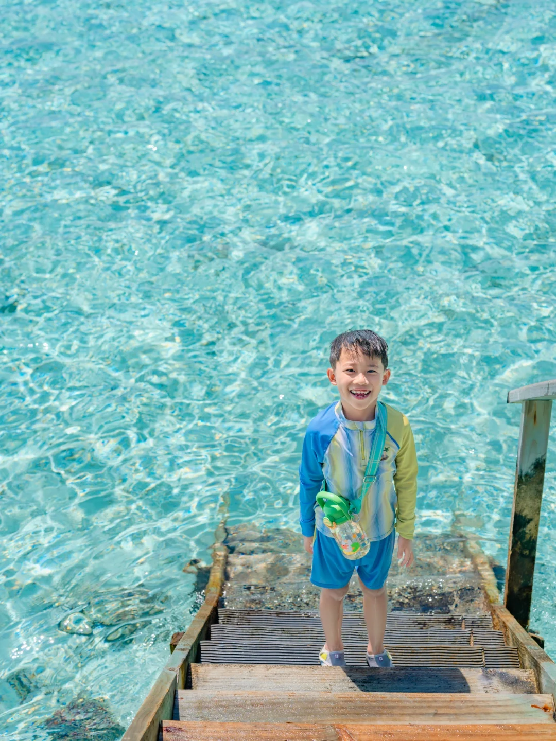 从什么时候起,只花3万块钱旅游成了罪过?