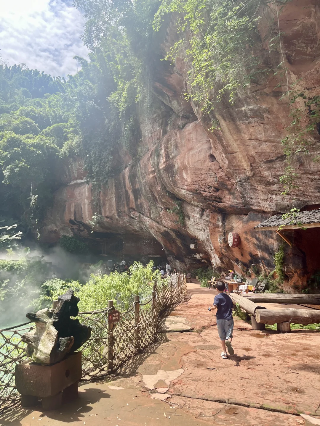 我发现了藏在四川的仙本那🚅成都动车1h可到