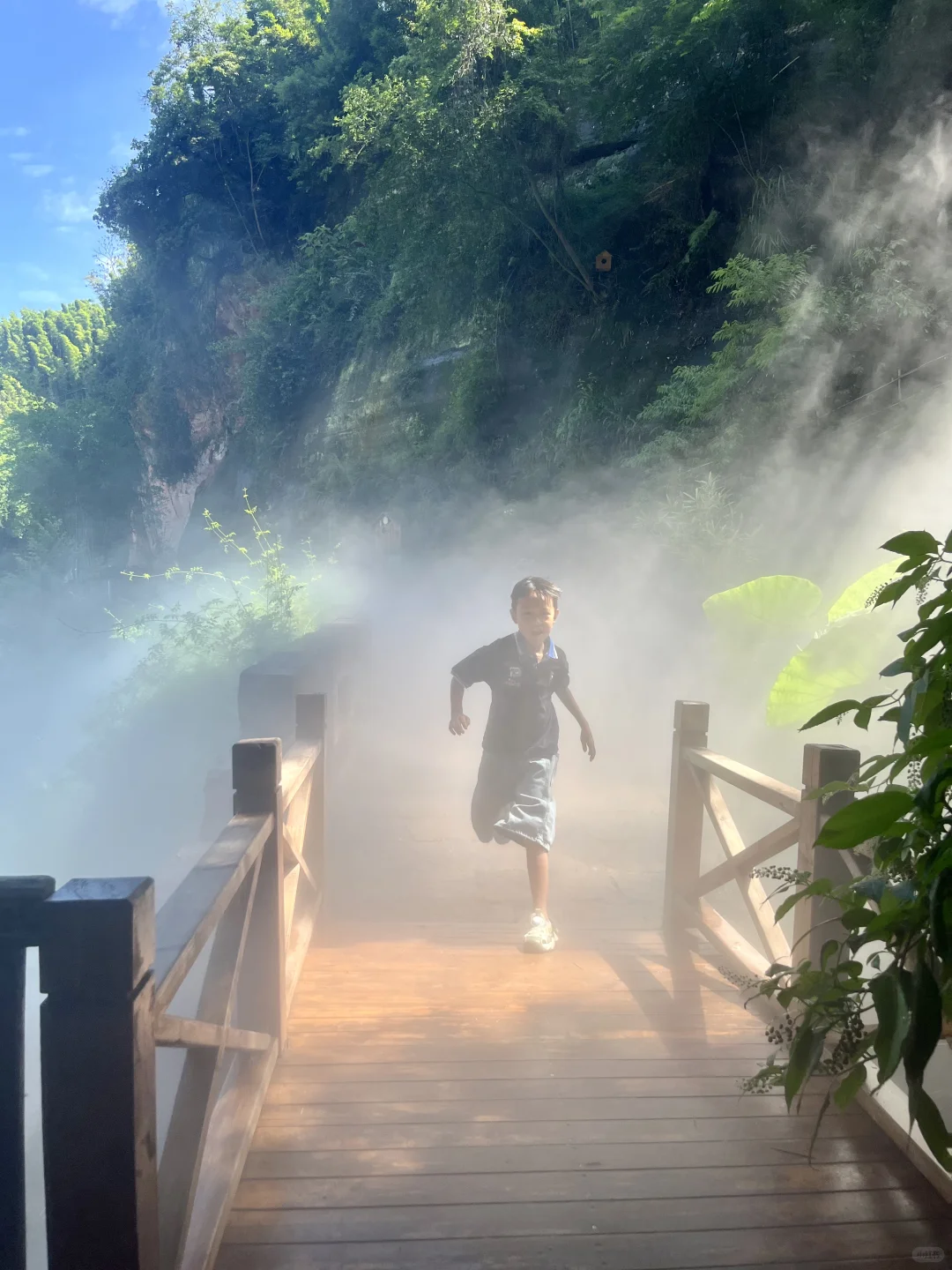 我发现了藏在四川的仙本那🚅成都动车1h可到