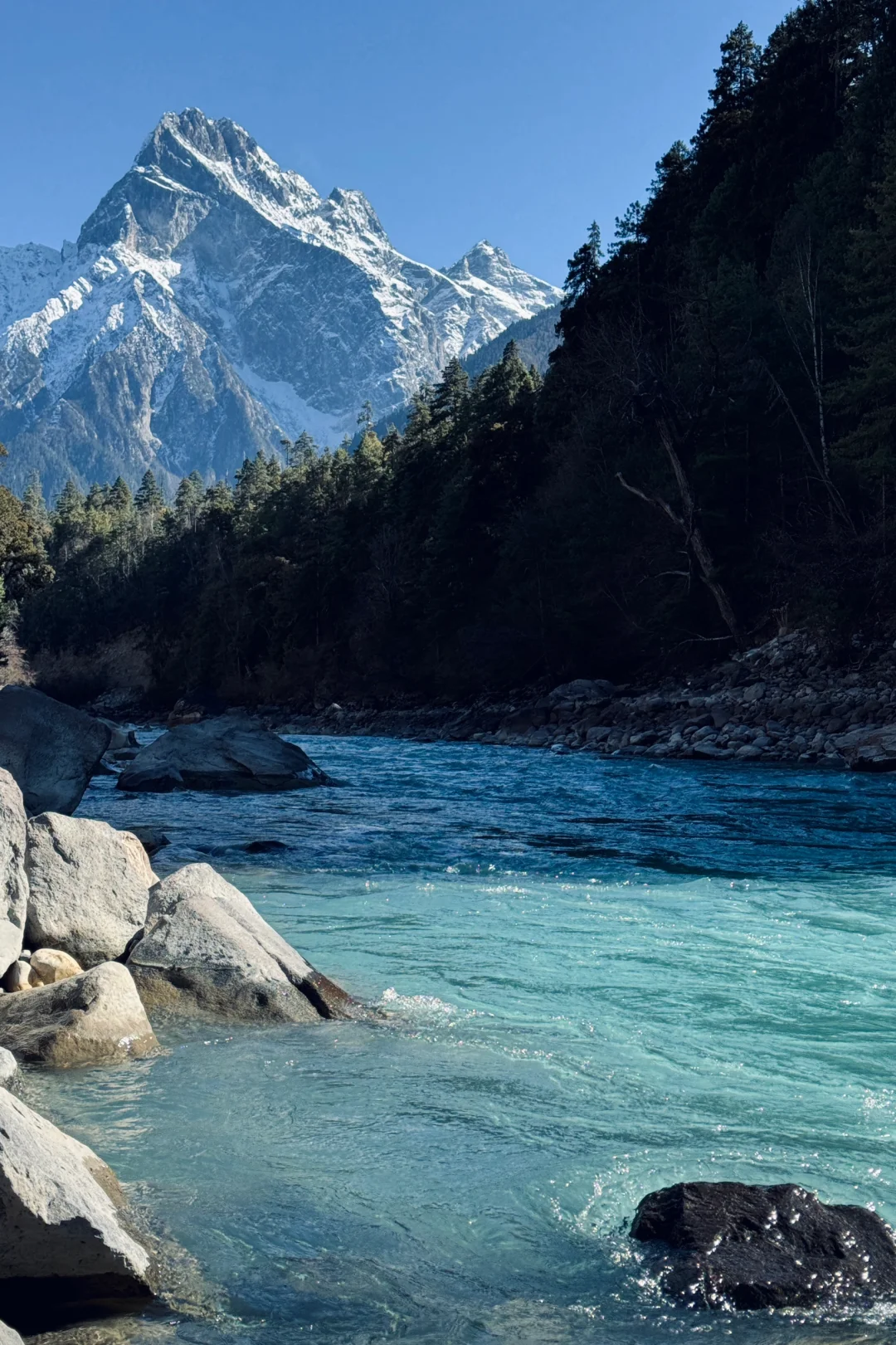 Live｜西藏的美是避世的