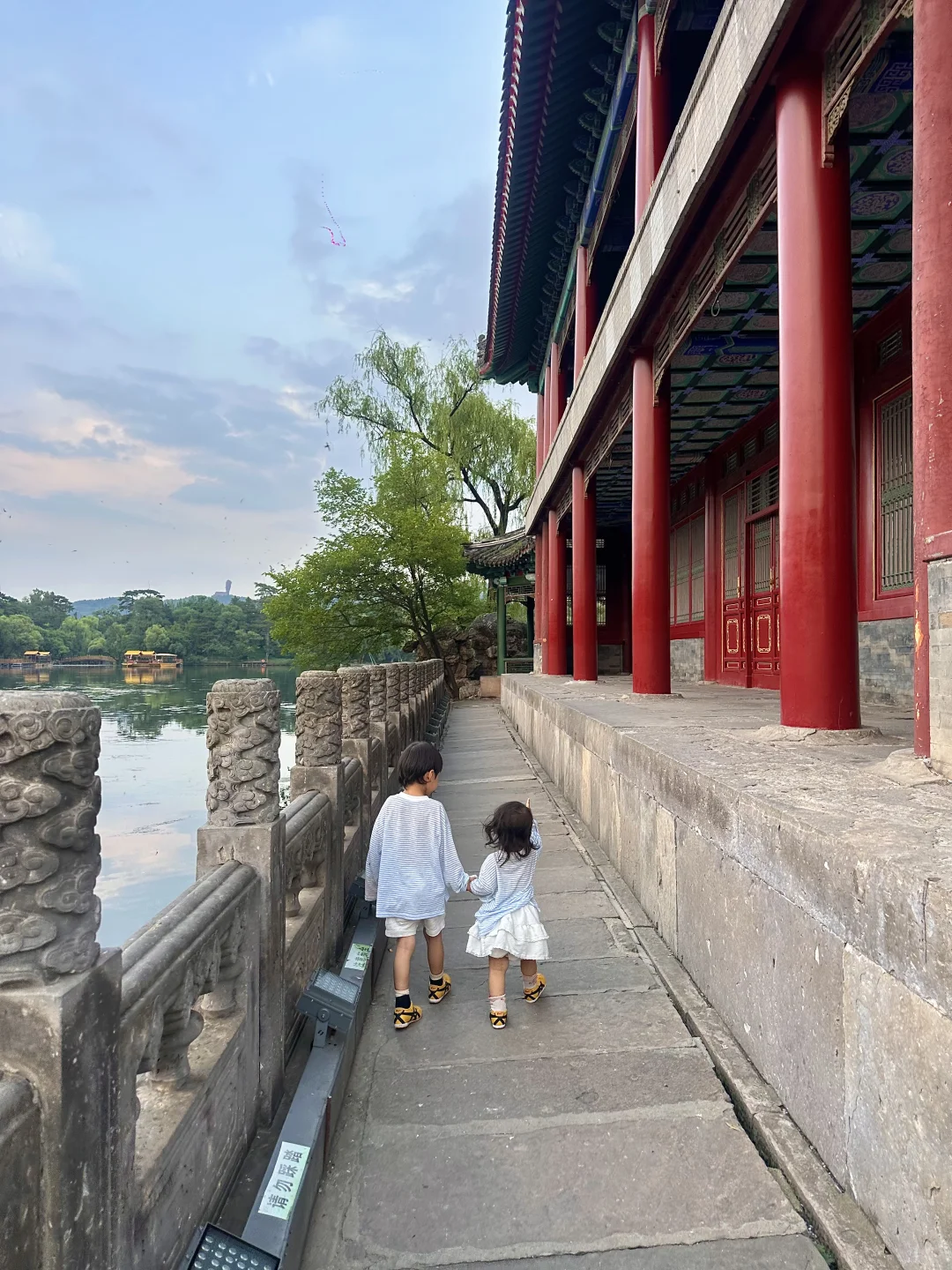 笑死！去了承德避暑山庄，中暑了😂