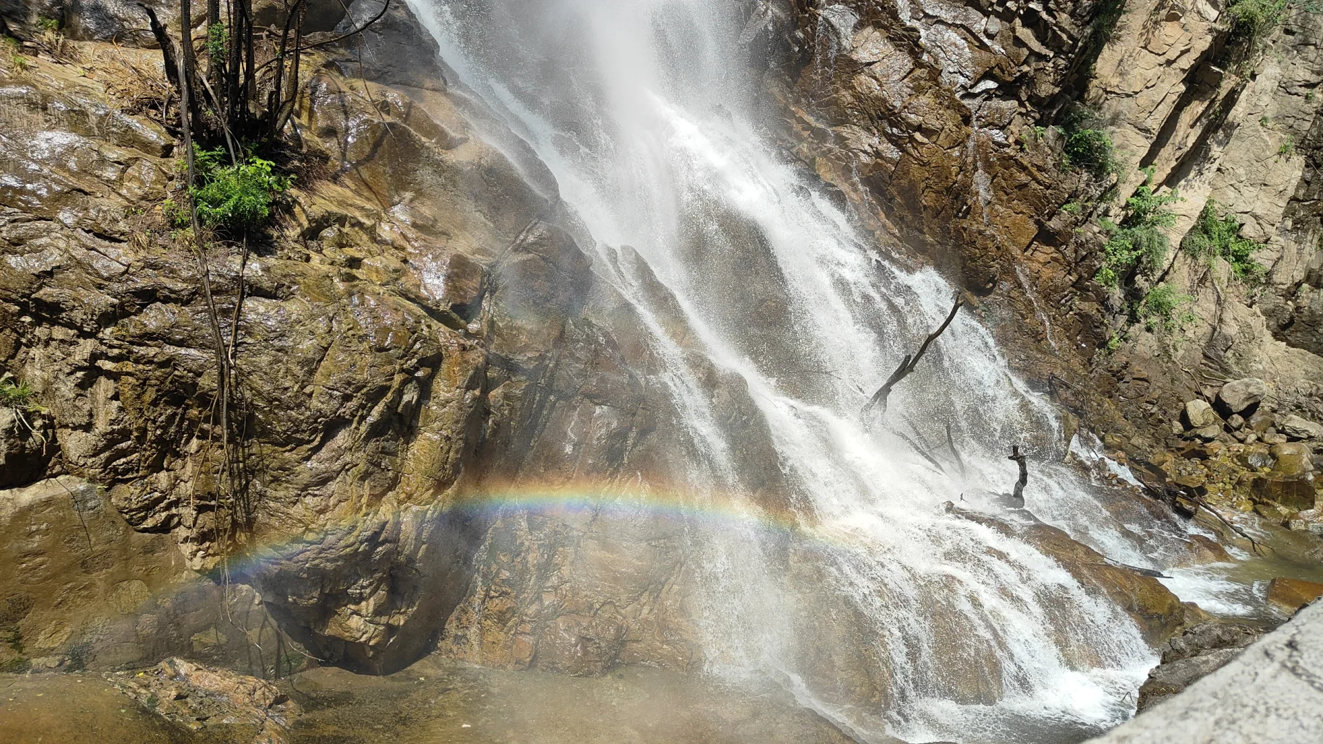 新鲜出炉,红河谷旅游攻略