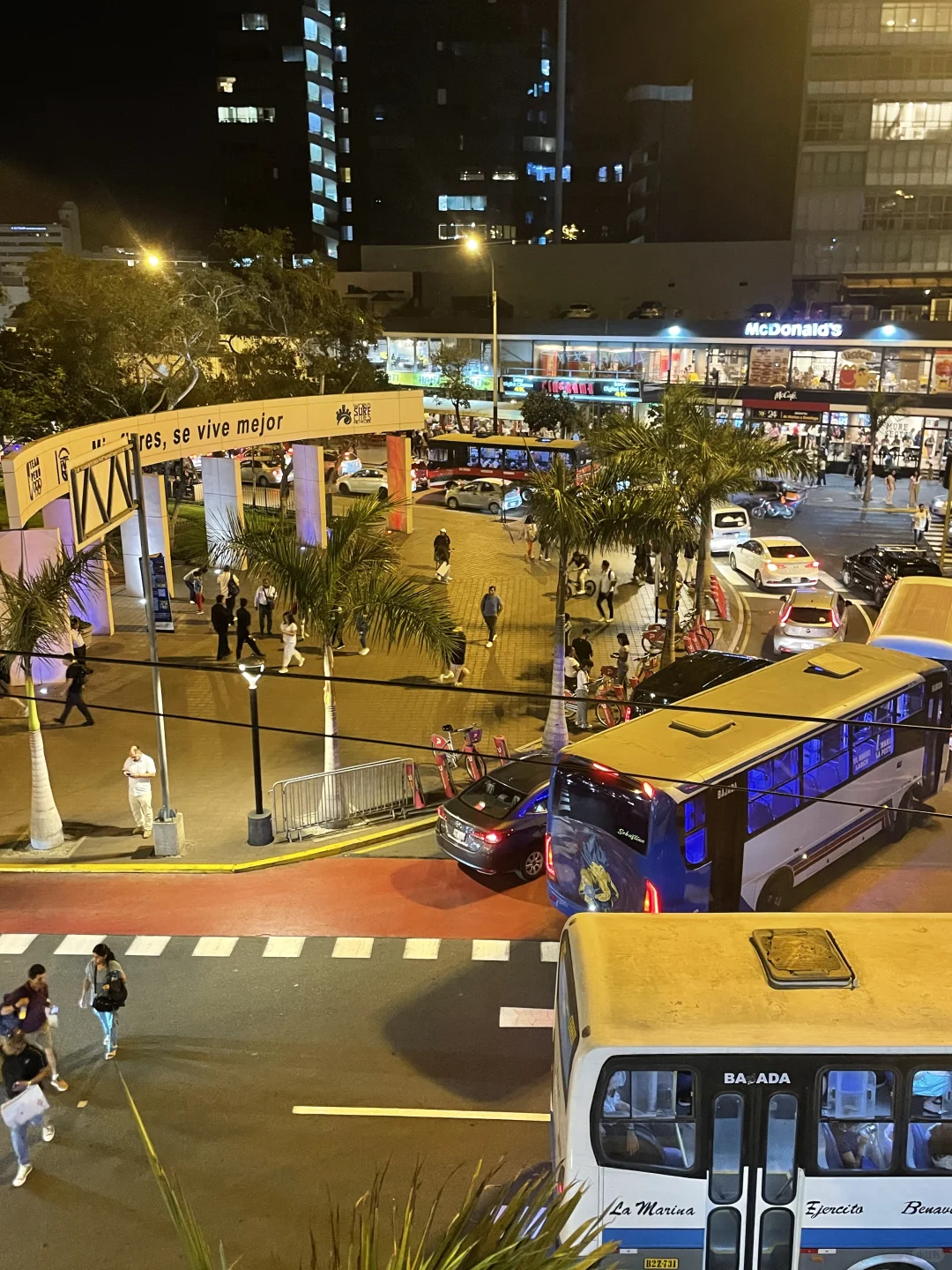 23岁一个人来到离中国最远的地球另一端🌍🎒