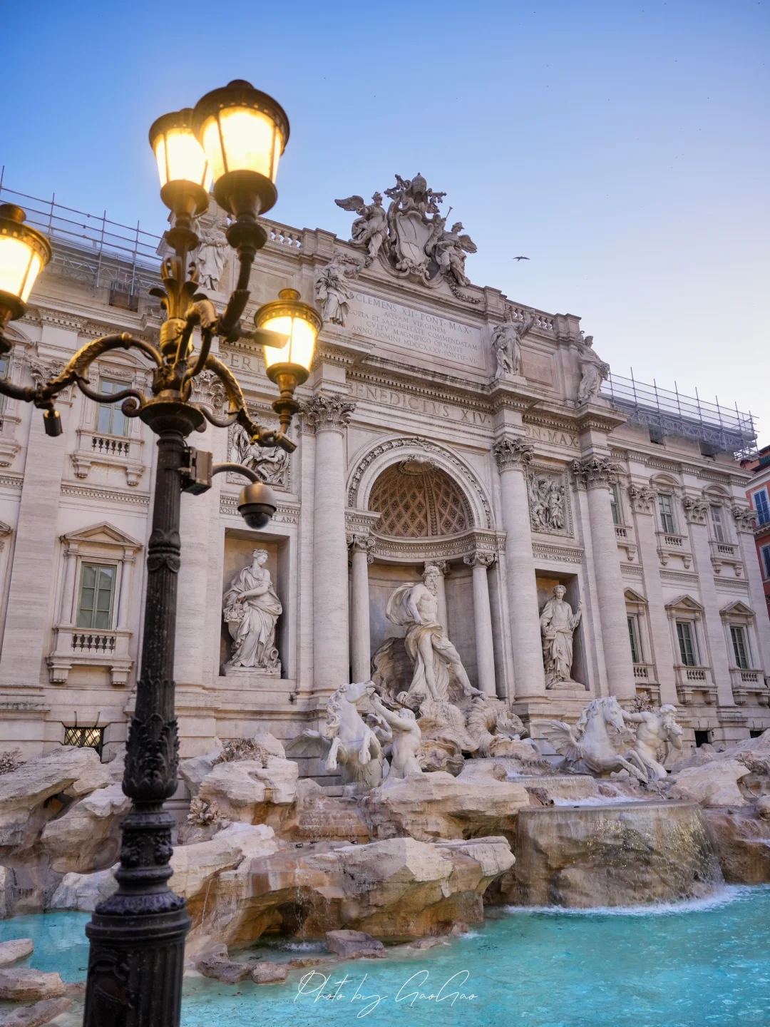 记忆里的阳光是罗马色的