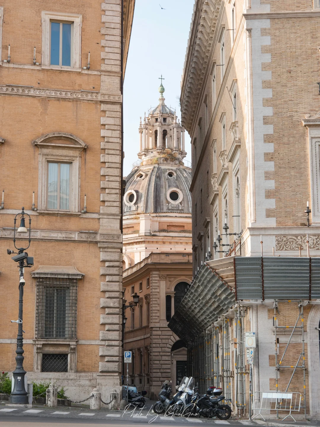 记忆里的阳光是罗马色的