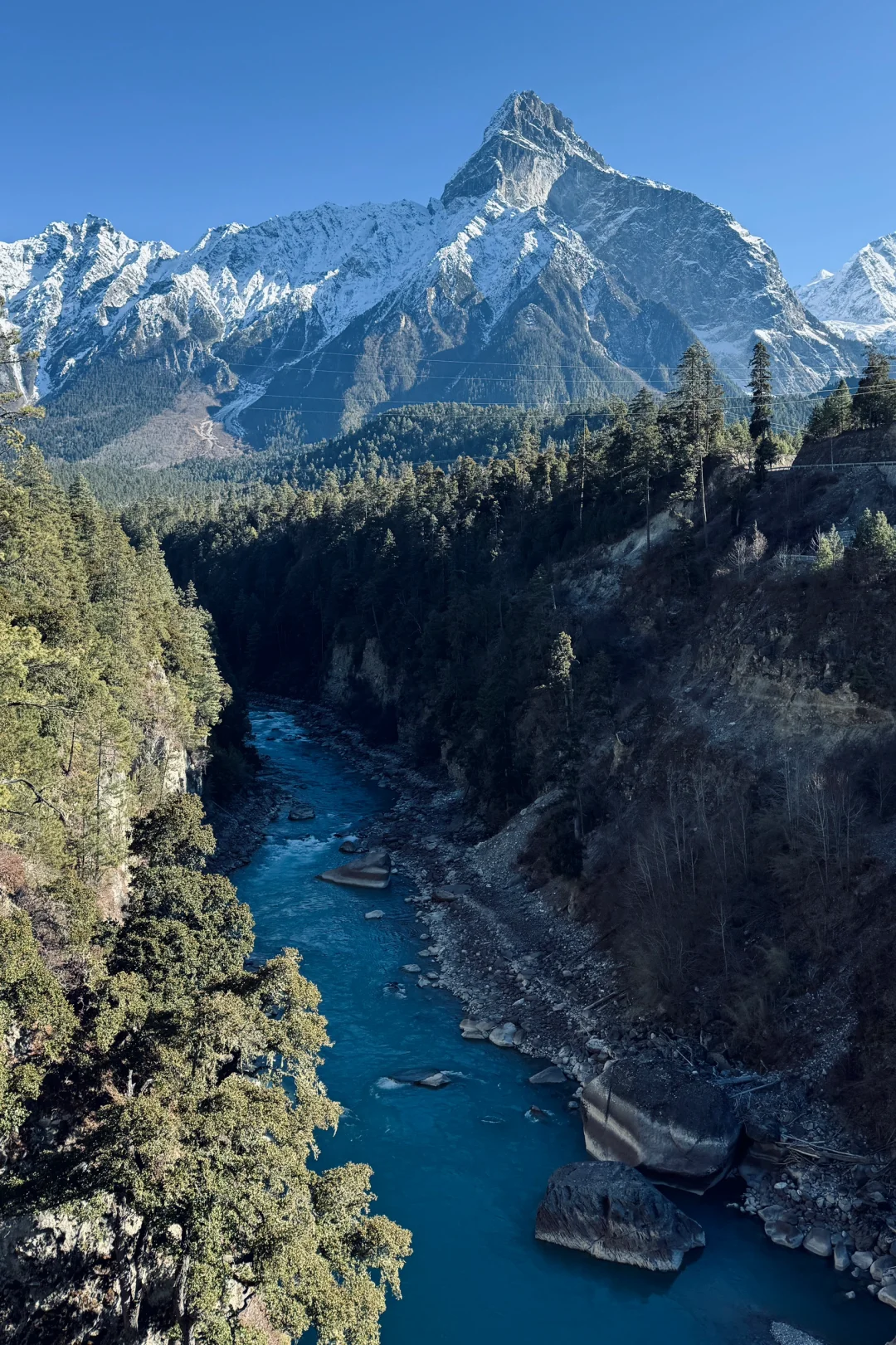 Live｜西藏的美是避世的