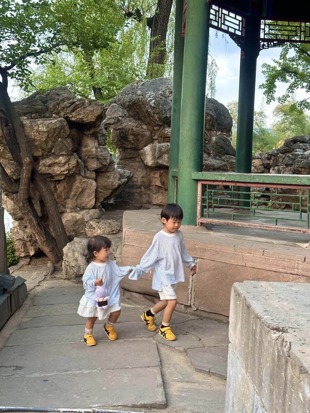 笑死！去了承德避暑山庄，中暑了😂