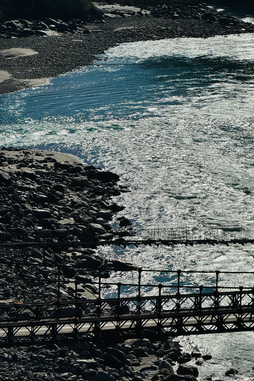 Live｜西藏的美是避世的