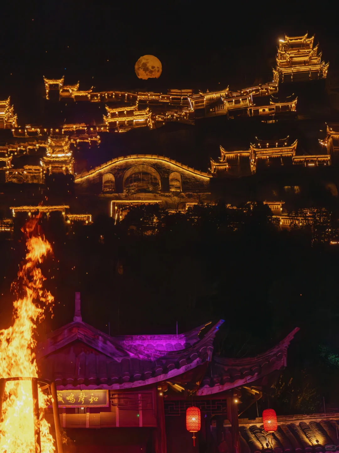 避暑又出片❗悬崖上的仙侠世界你体验过吗❓