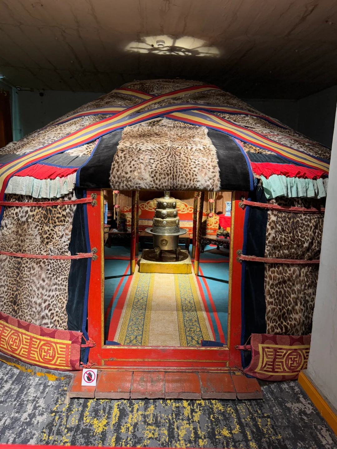 博克多汗冬宫博物馆： 一览蒙古末代帝王生活