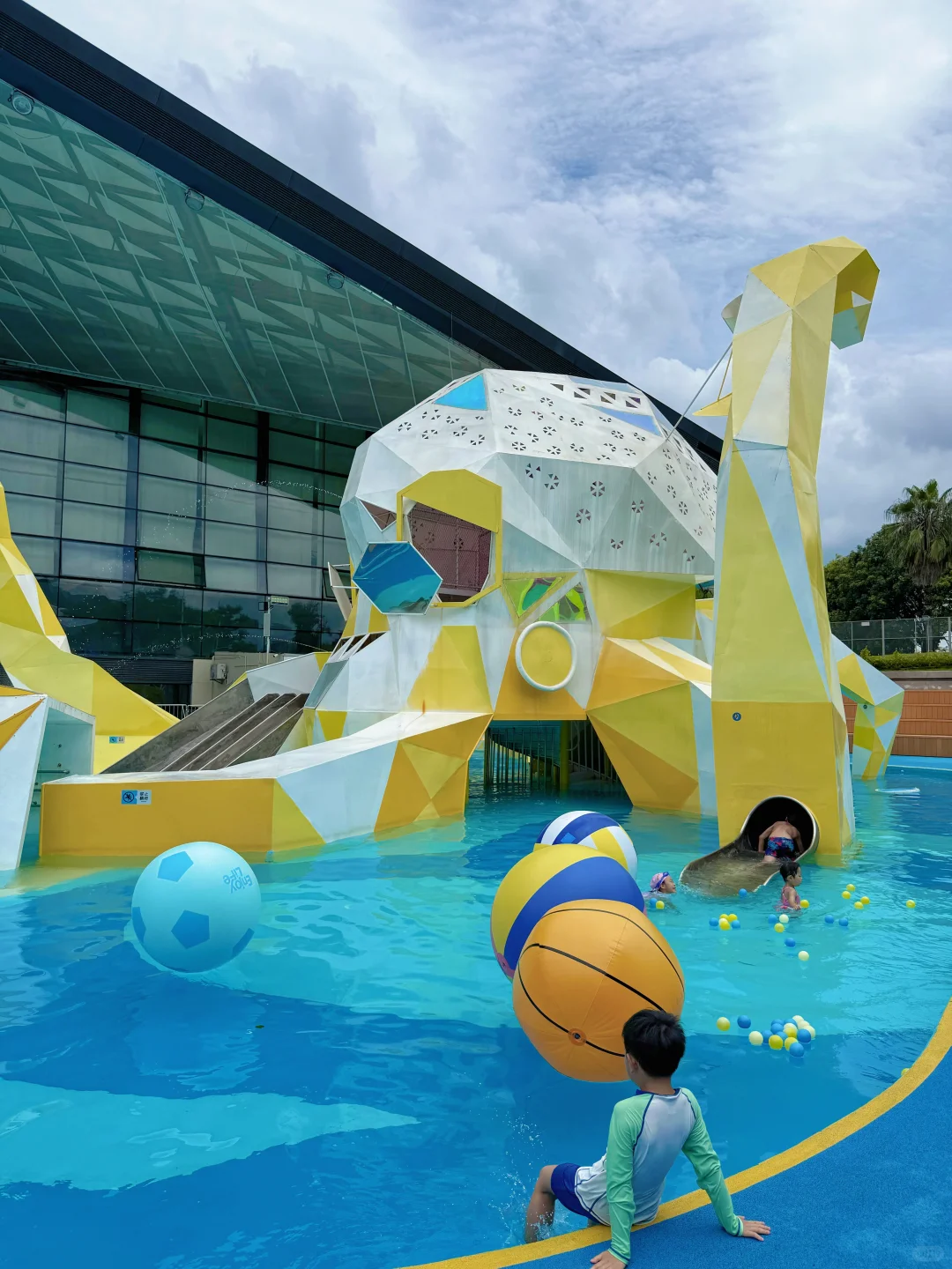 不玩水不夏天～地铁直达水上乐园太好玩啦‼️