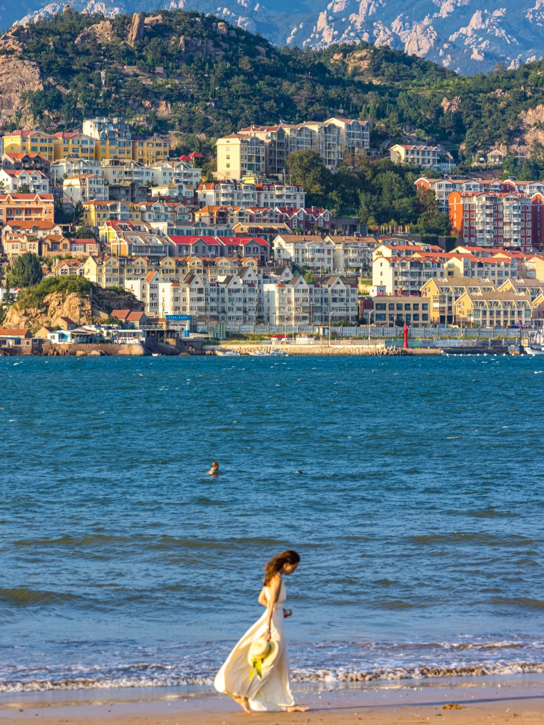 朋友圈都问疯了！！真不是国外！这是青岛！🌊