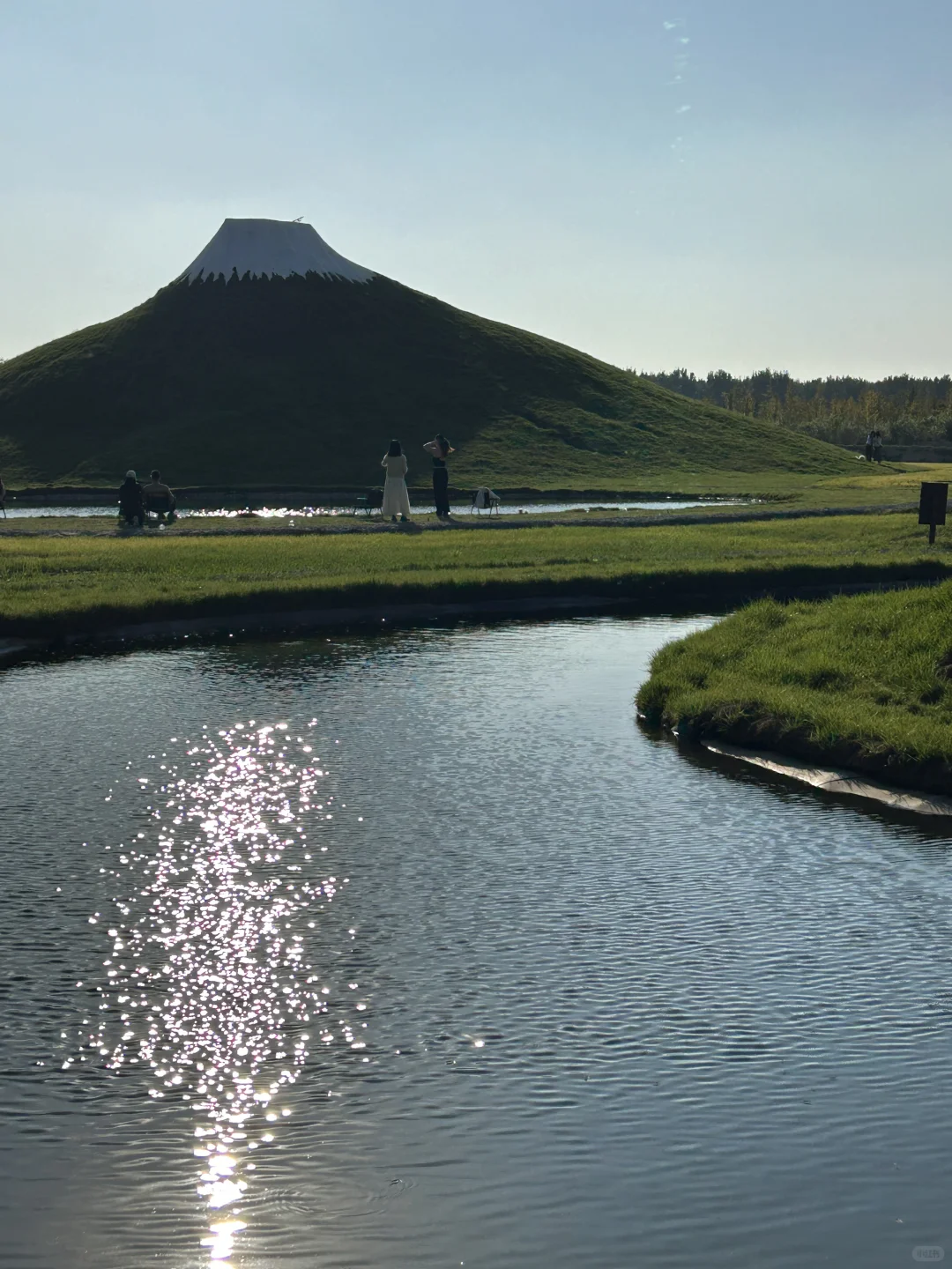 像动漫一样！活火山喷发！