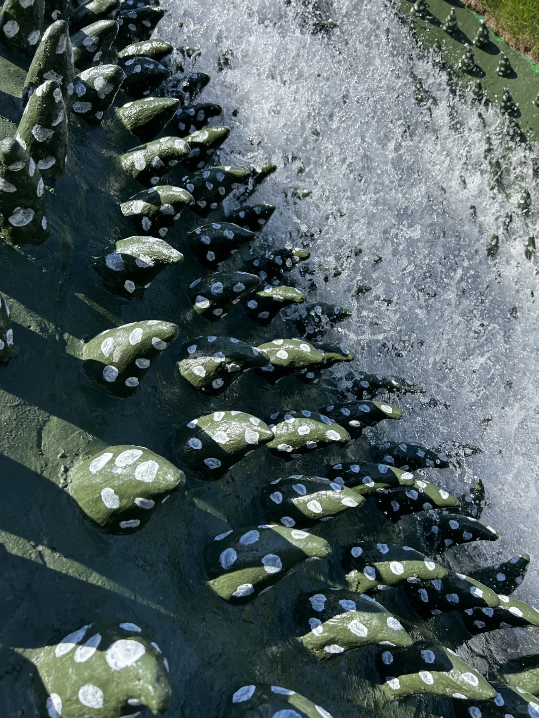 像动漫一样！活火山喷发！