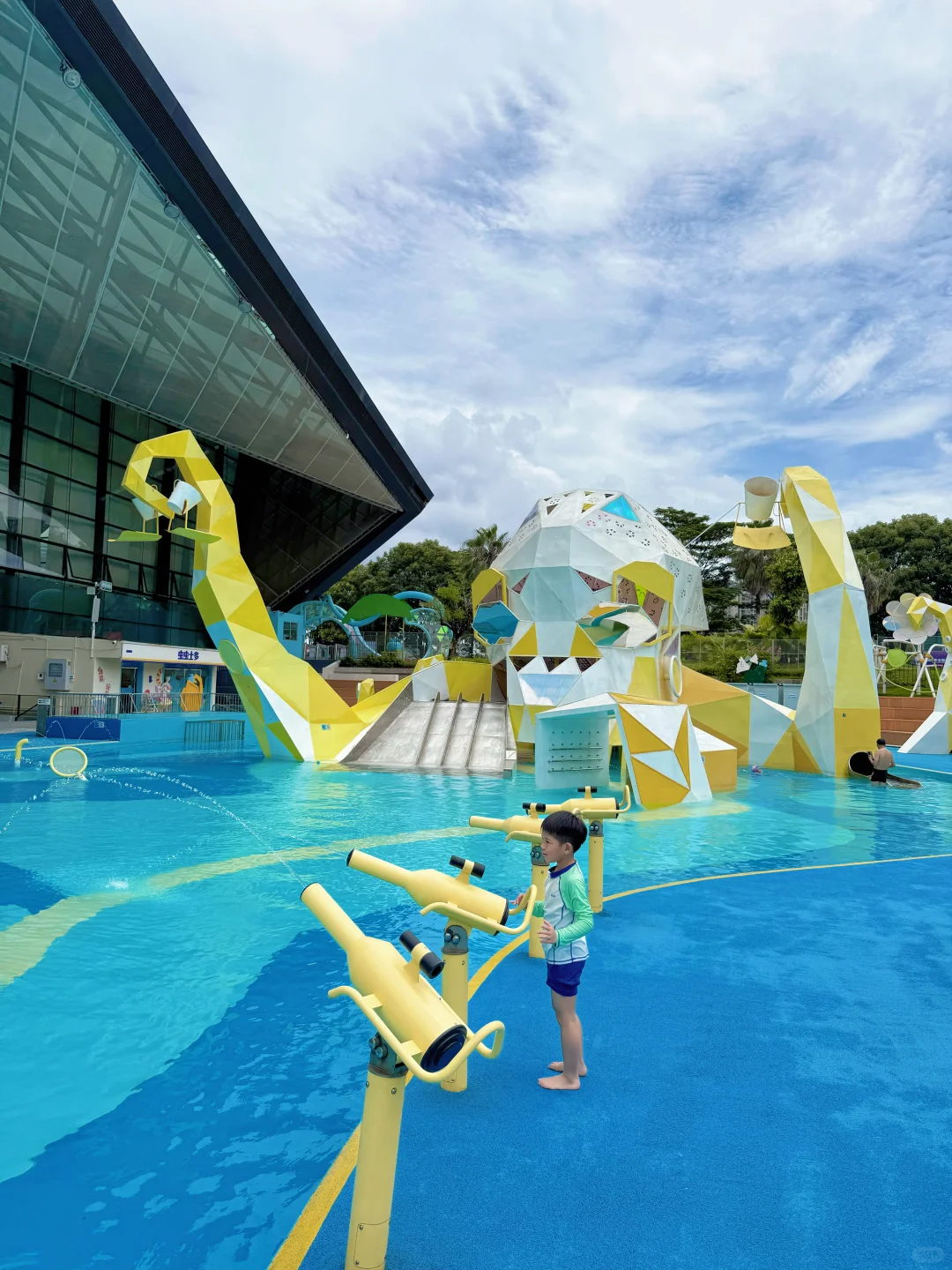不玩水不夏天～地铁直达水上乐园太好玩啦‼️