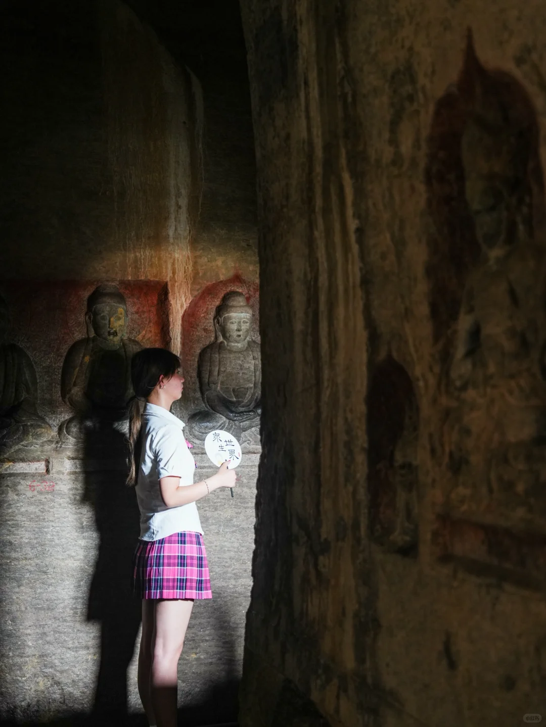 以为云冈石窟够震撼了，直到我去了趟响堂山
