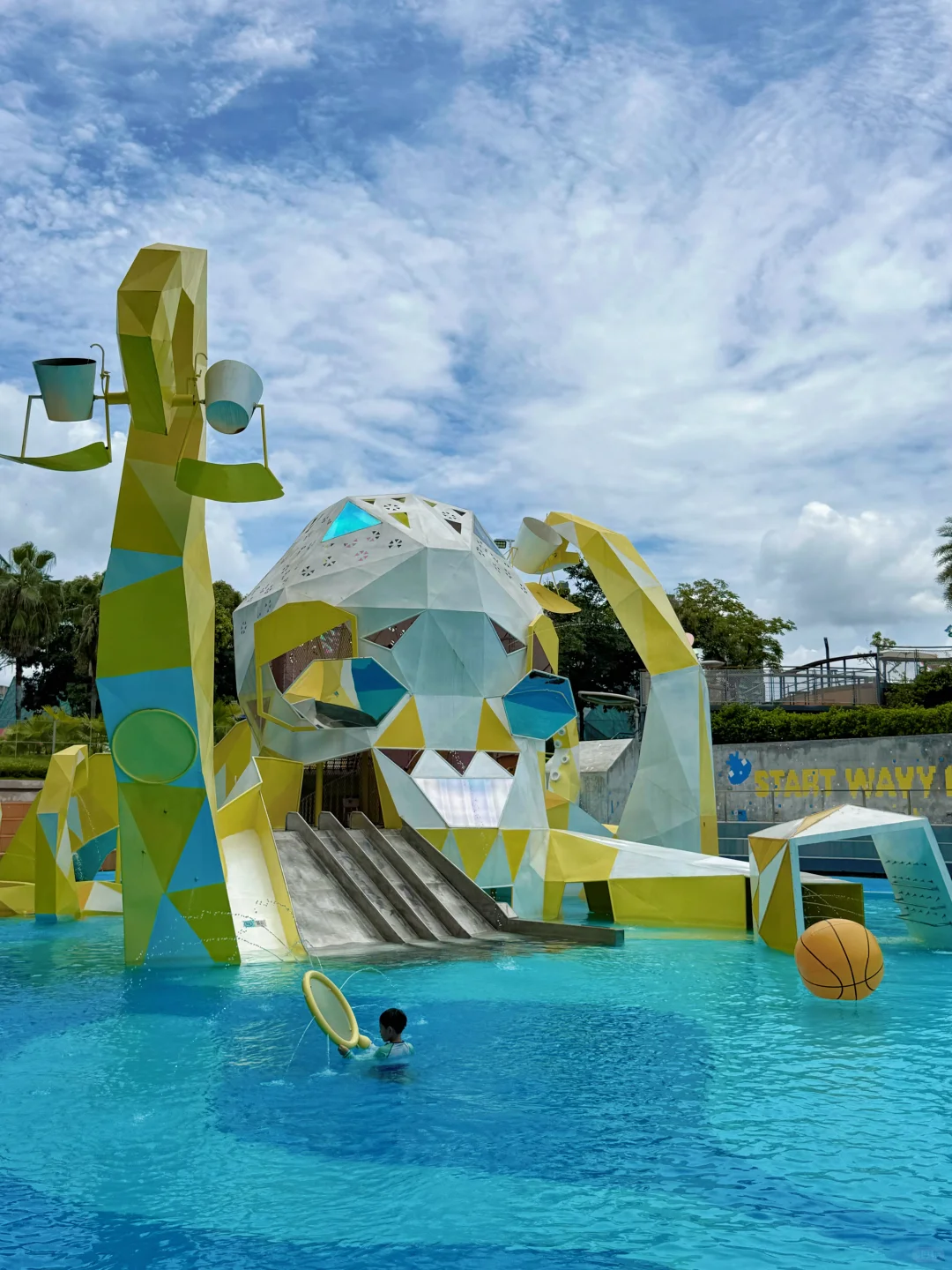 不玩水不夏天～地铁直达水上乐园太好玩啦‼️