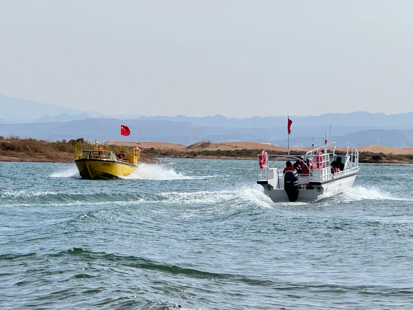 成都🚄出发乌海 | 一半沙漠一半海