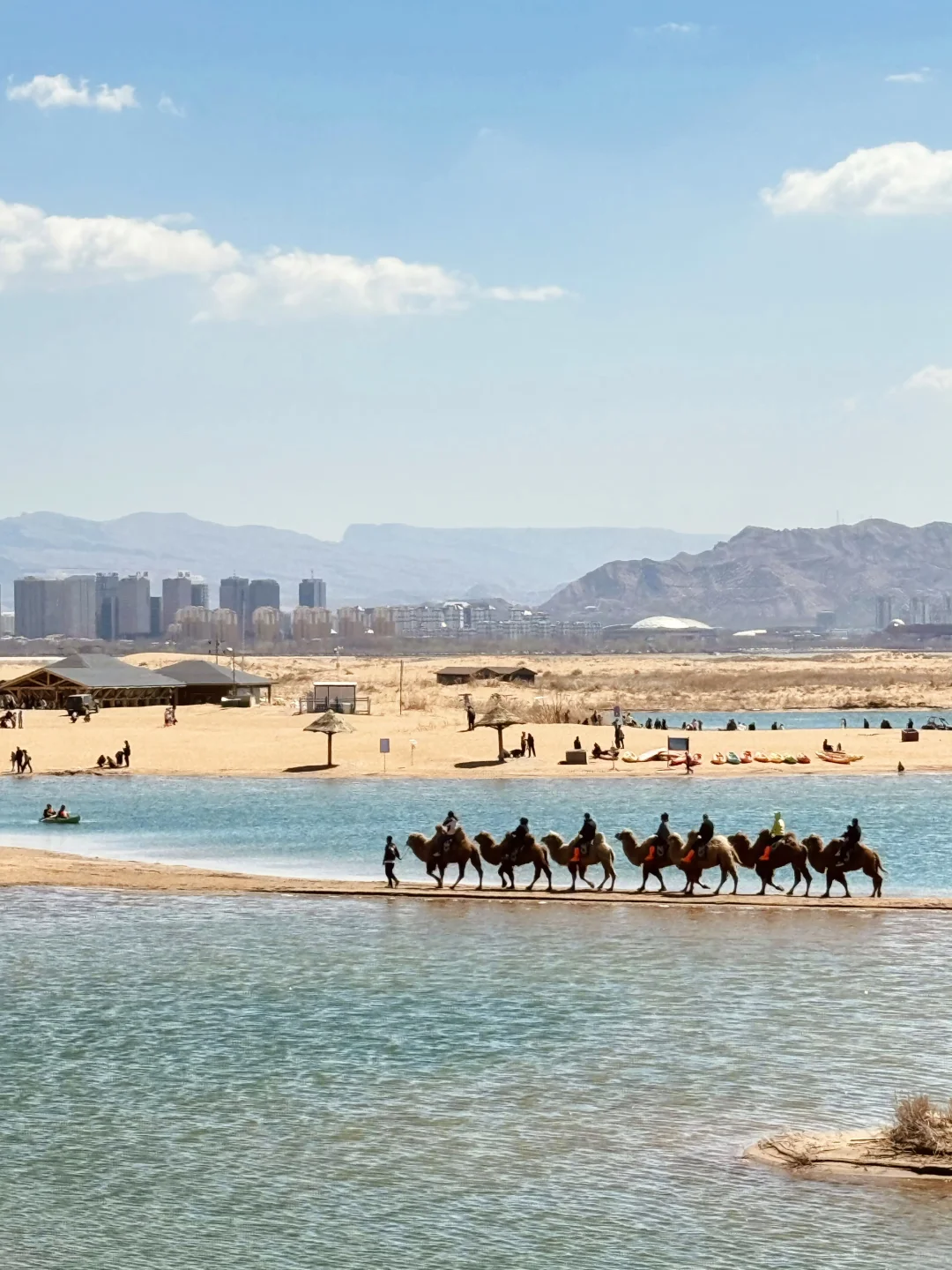 成都🚄出发乌海 | 一半沙漠一半海